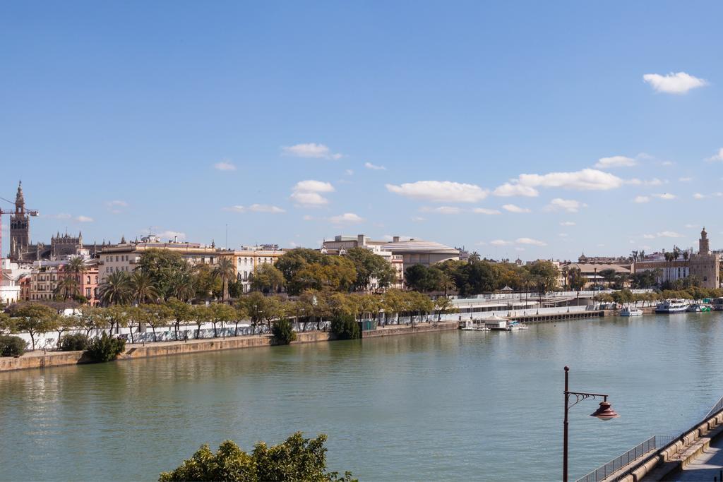 Green-Apartments Puente De Triana Seville Luaran gambar